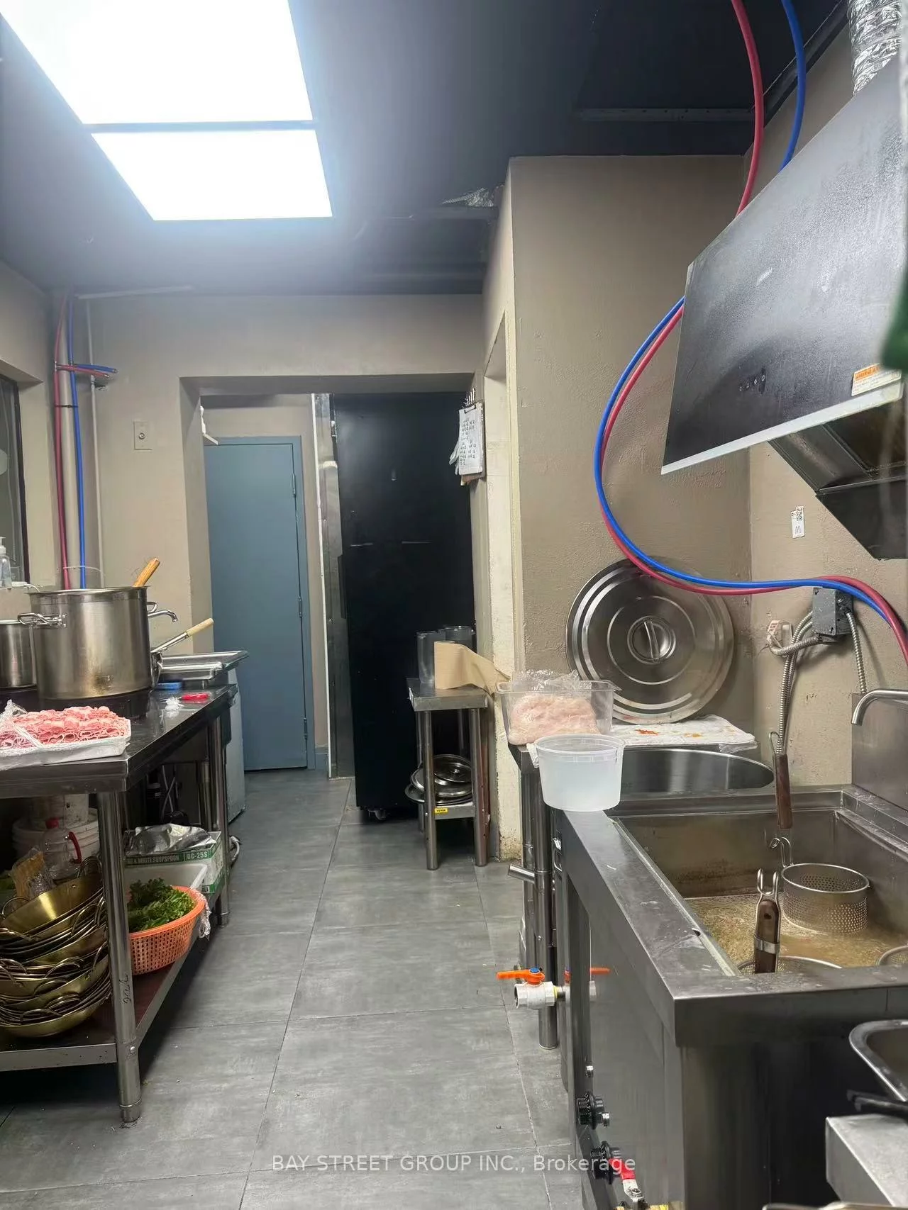 41B&43B, Baldwin, Kensington-Chinatown, Toronto