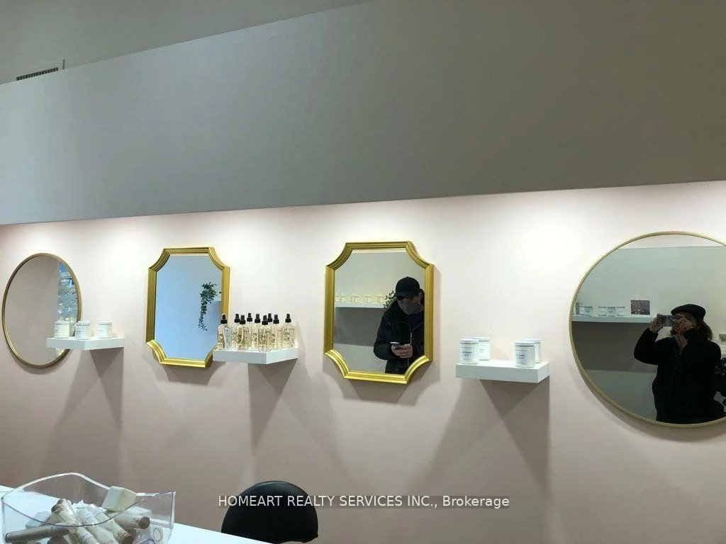 781, Queen, Niagara, Toronto