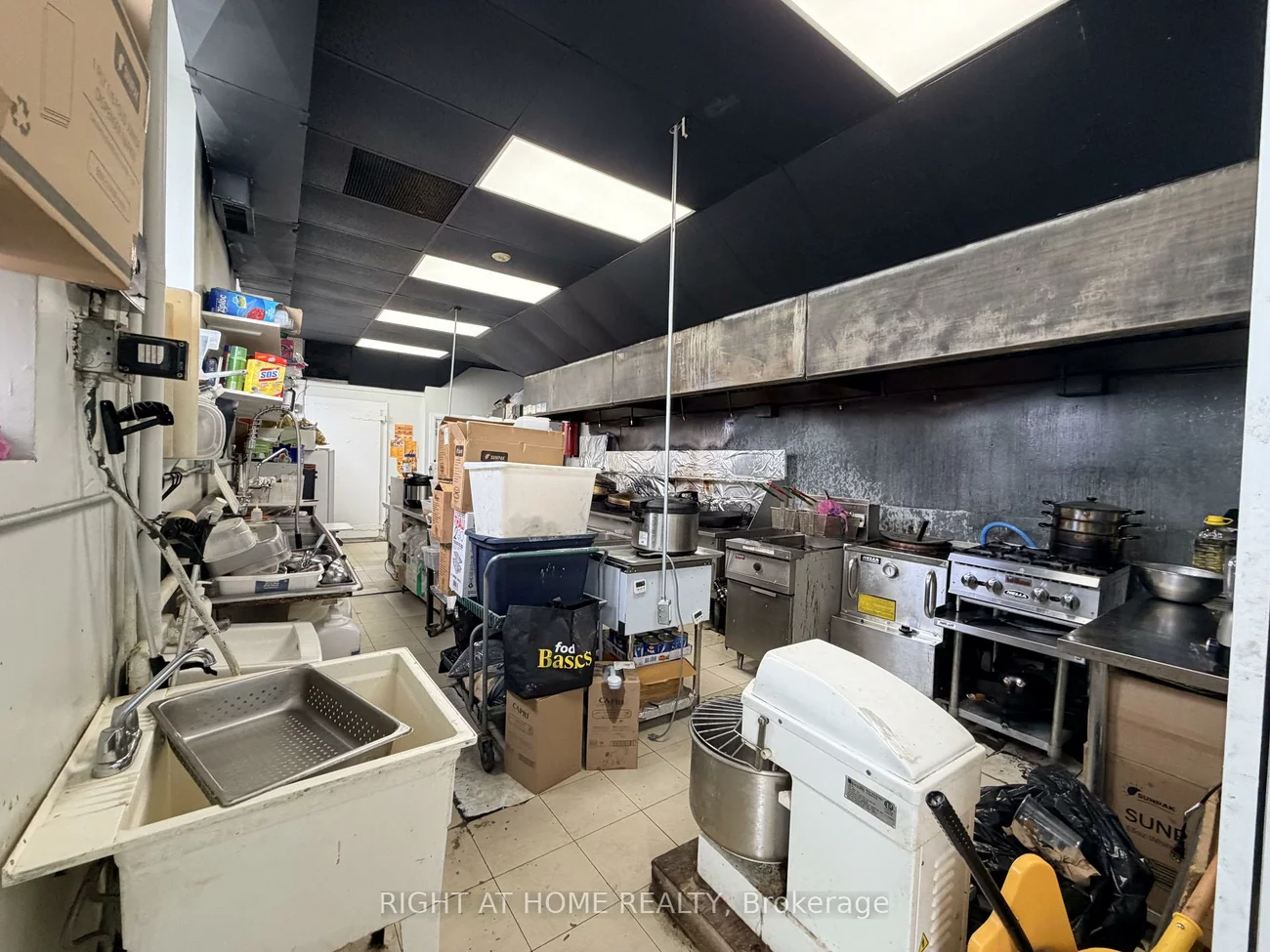 3040, Don Mills, Don Valley Village, Toronto