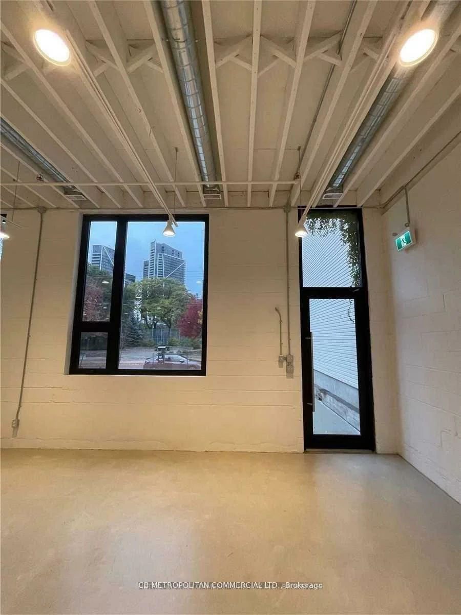 83-91B, Walnut, Niagara, Toronto