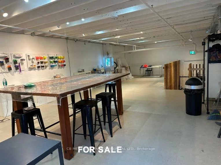 83-91B, Walnut, Niagara, Toronto