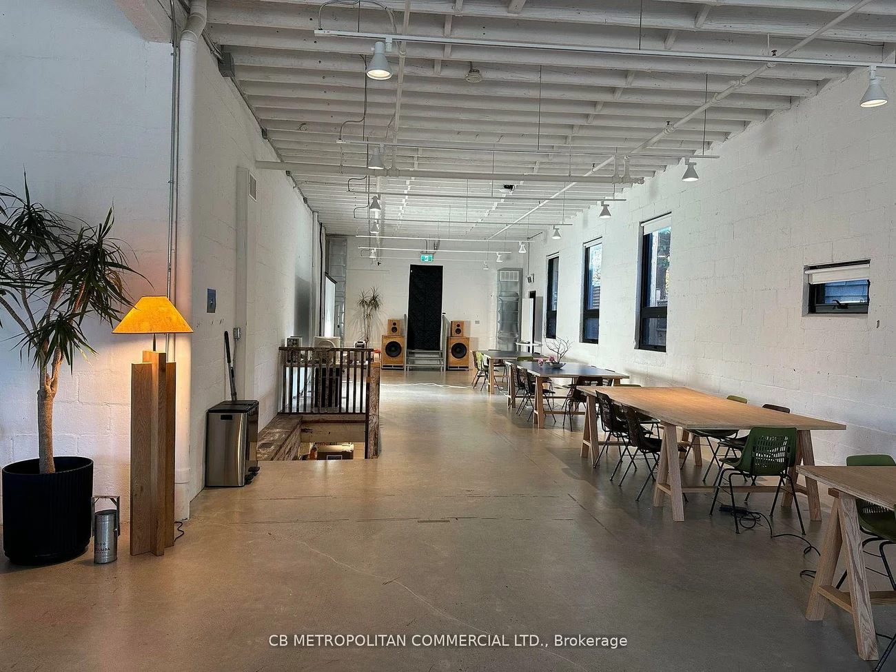 83-91B, Walnut, Niagara, Toronto