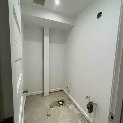 Commercial for sale, 83-91B, Walnut, Niagara, Toronto