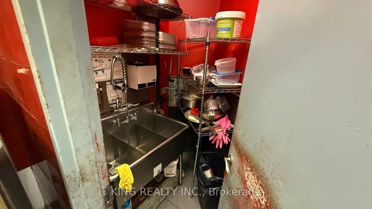 987, Bay, Bay Street Corridor, Toronto