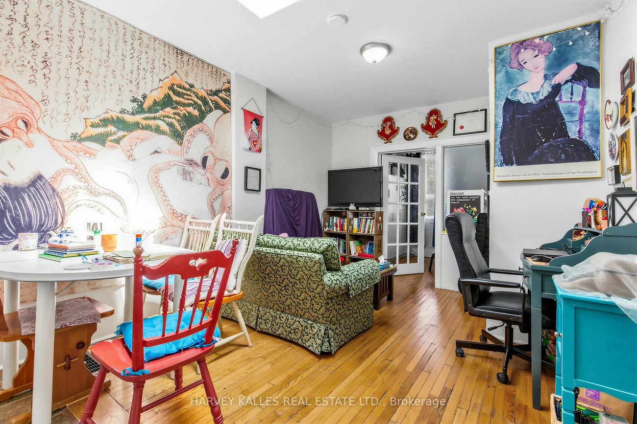 1378, Bathurst, Wychwood, Toronto