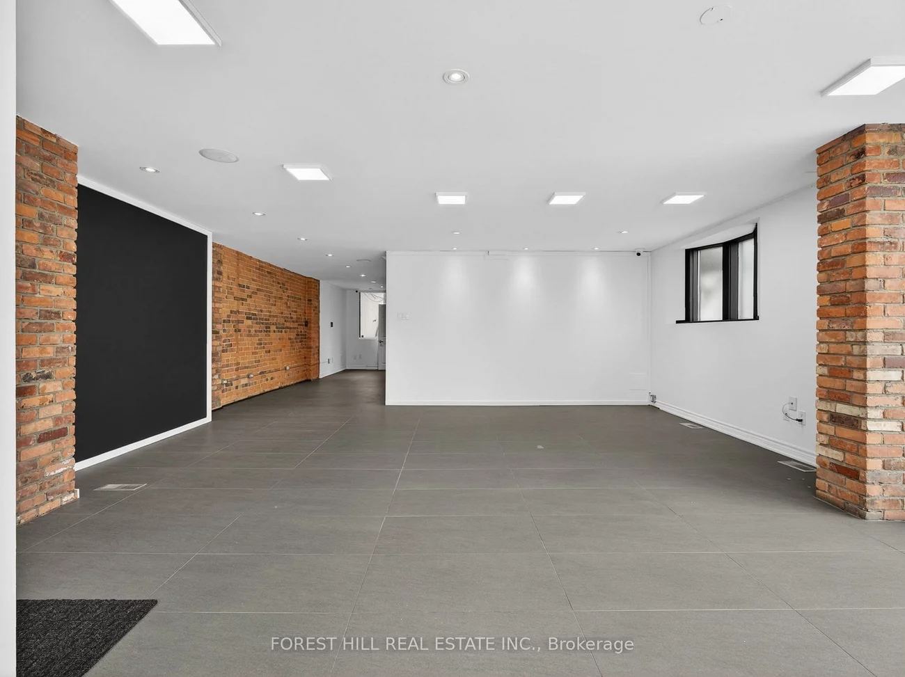 1111, College, Little Portugal, Toronto