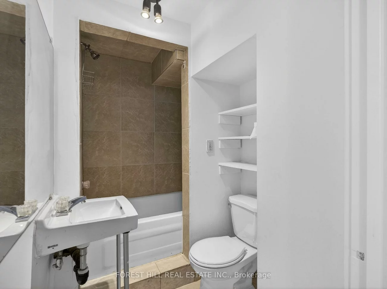 1111, College, Little Portugal, Toronto