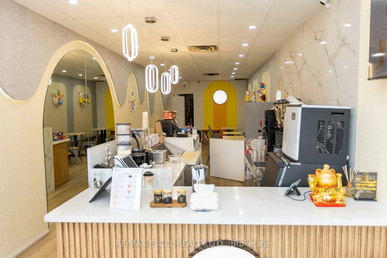 3905, Don Mills, Hillcrest Village, Toronto