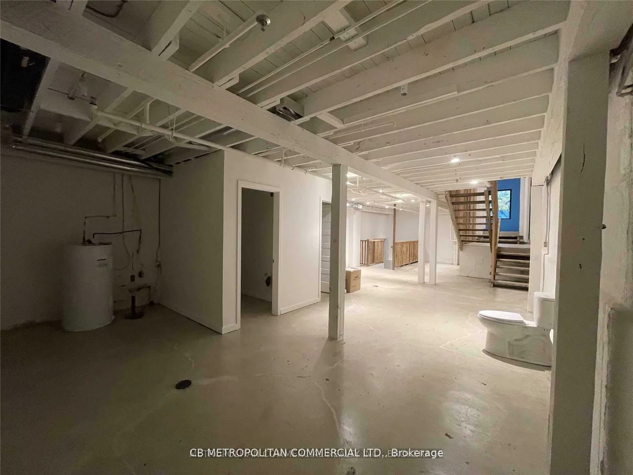 83-91B, Walnut, Niagara, Toronto