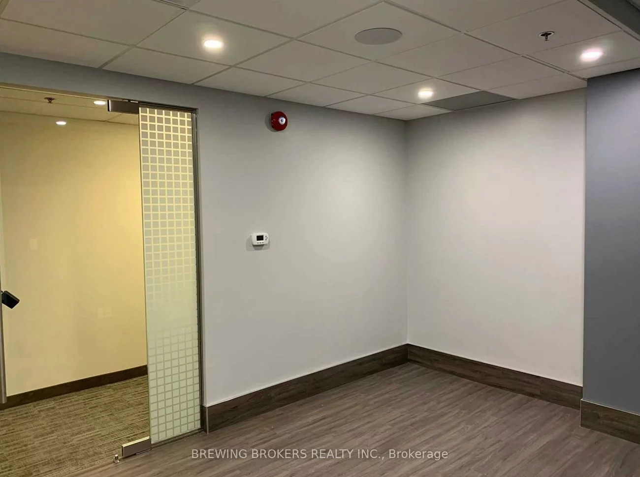 18, Wynford, Banbury-Don Mills, Toronto
