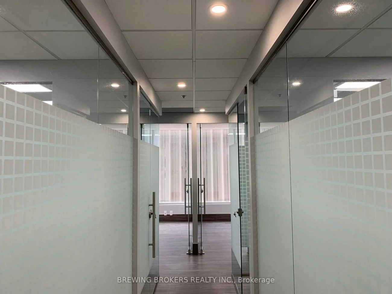 18, Wynford, Banbury-Don Mills, Toronto