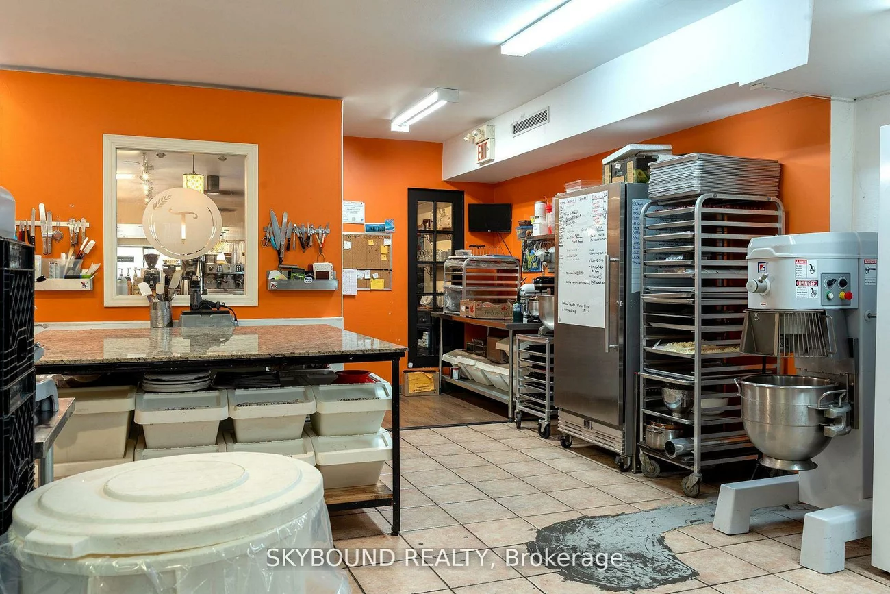 1116, Eglinton, Forest Hill North, Toronto