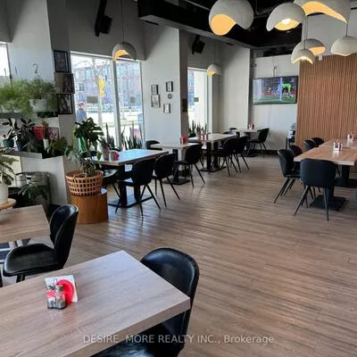 Commercial for sale, 550, Queens, Waterfront Communities C1, Toronto