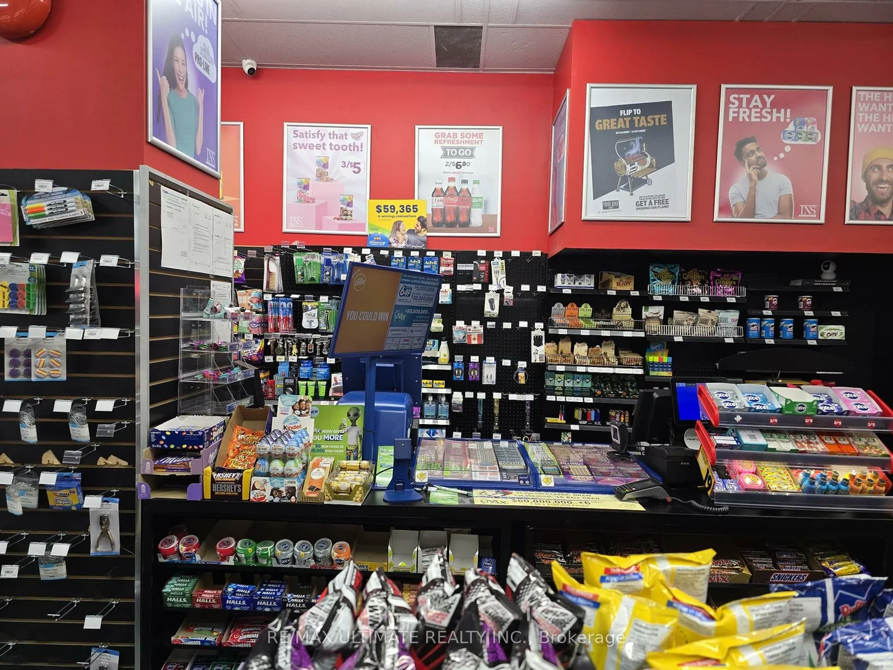 250, Dundas, Kensington-Chinatown, Toronto
