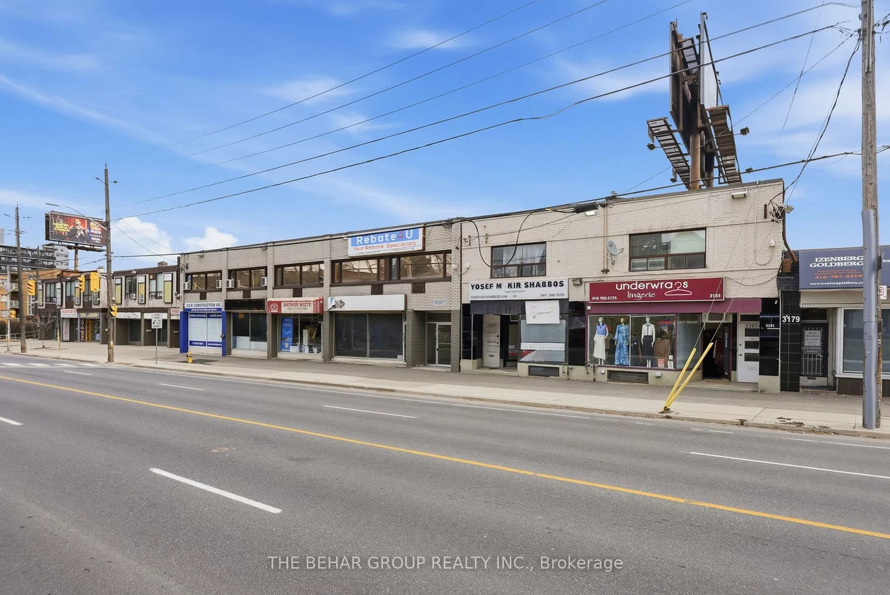 3181-3205, Bathurst, Bedford Park-Nortown, Toronto