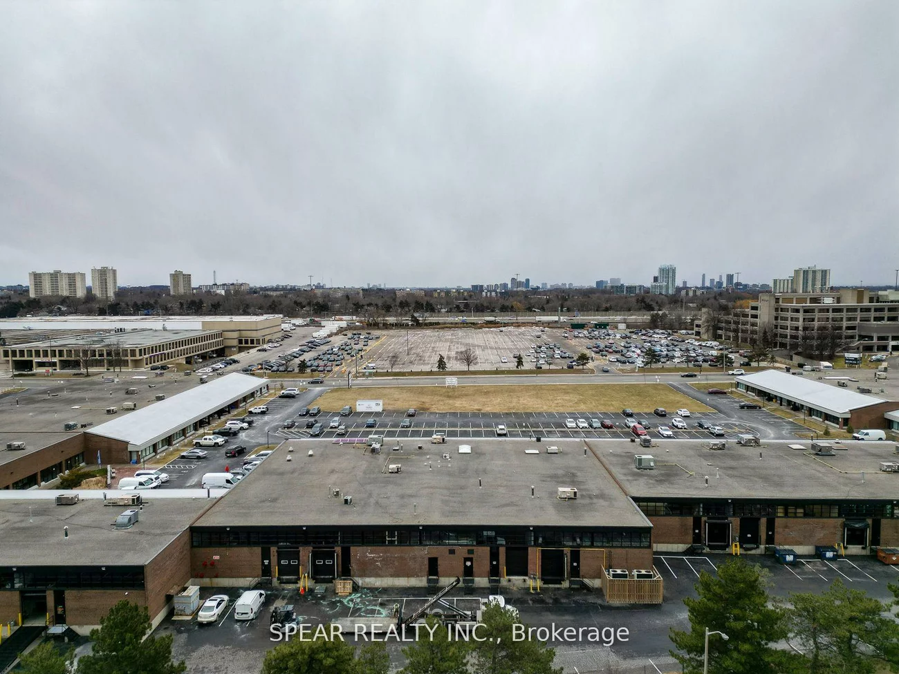 280-422, Consumers, Henry Farm, Toronto