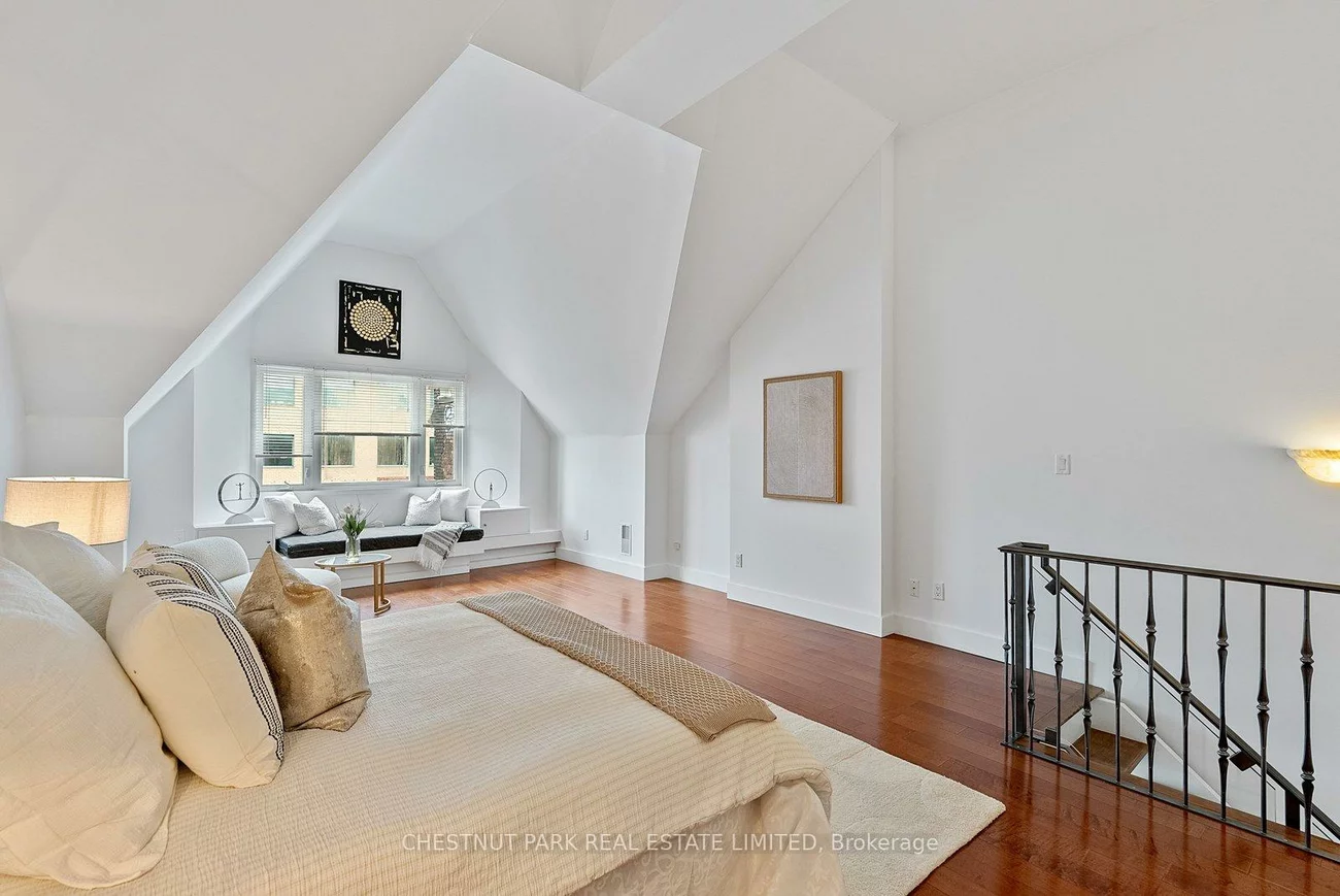 140, Avenue, Annex, Toronto