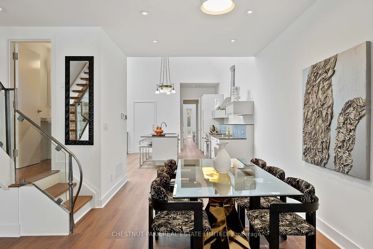 140, Avenue, Annex, Toronto