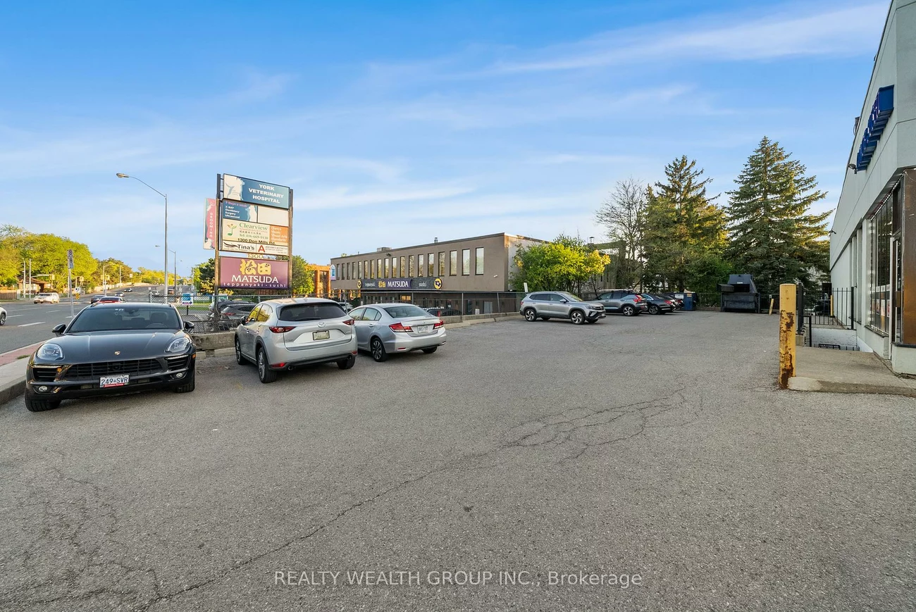 1310, Don Mills, Banbury-Don Mills, Toronto