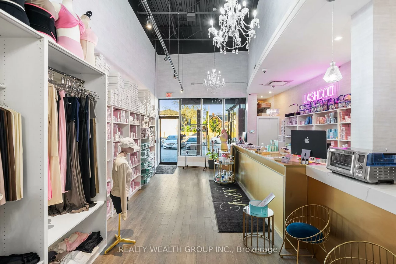 1310, Don Mills, Banbury-Don Mills, Toronto