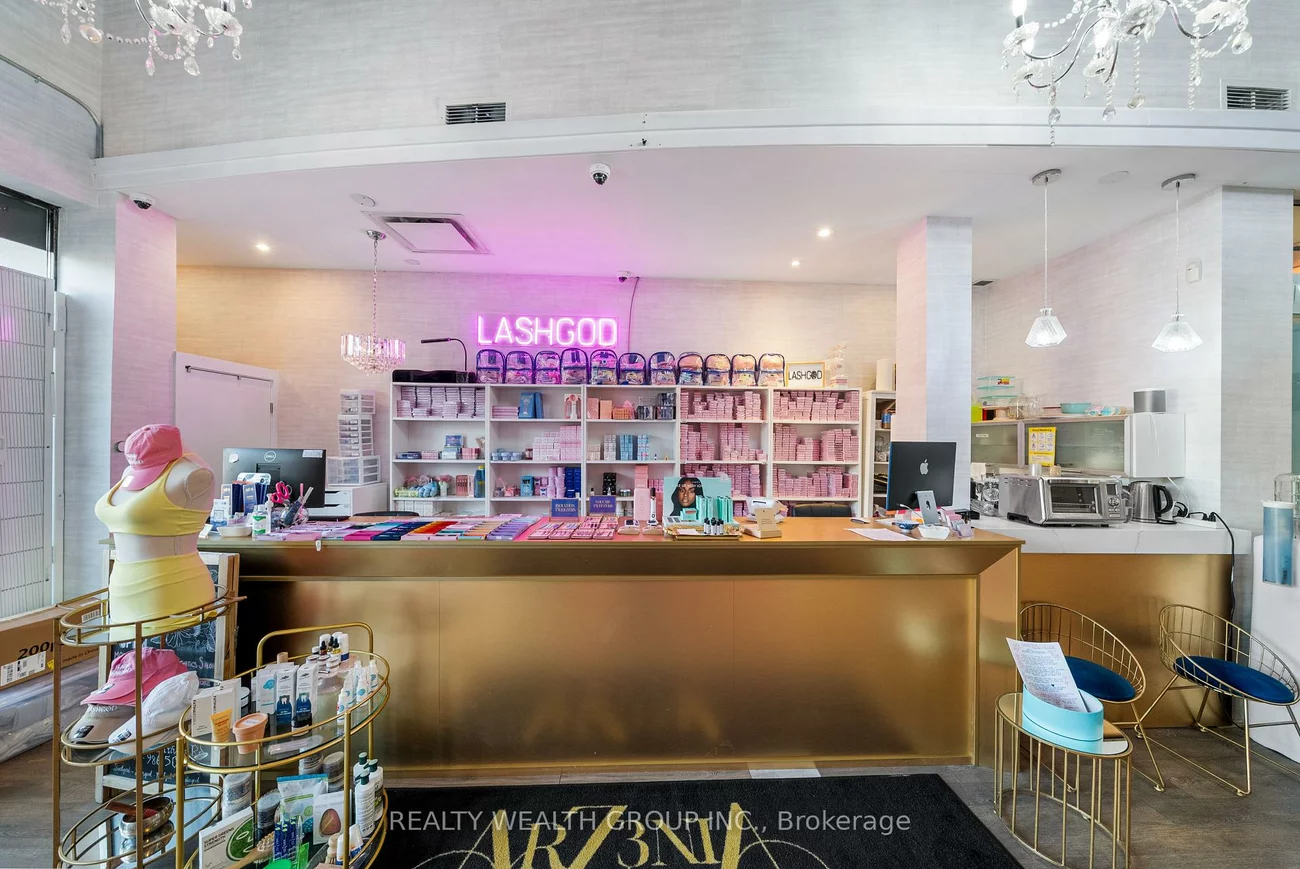1310, Don Mills, Banbury-Don Mills, Toronto