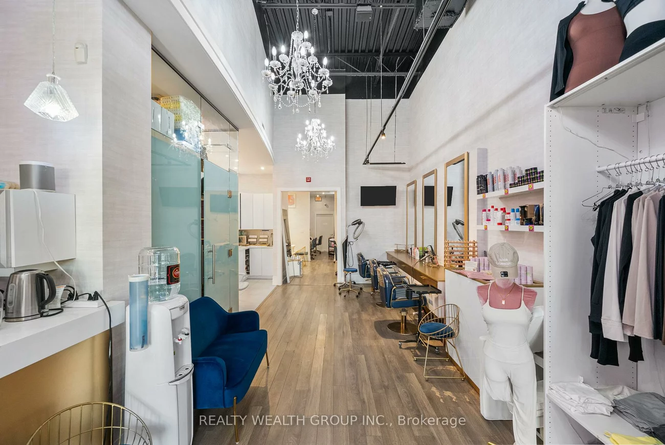 1310, Don Mills, Banbury-Don Mills, Toronto