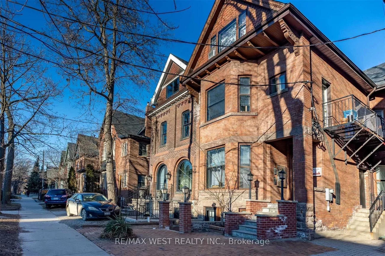 125, Madison, Annex, Toronto