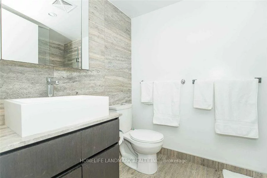 26, Capreol, Waterfront Communities C1, Toronto