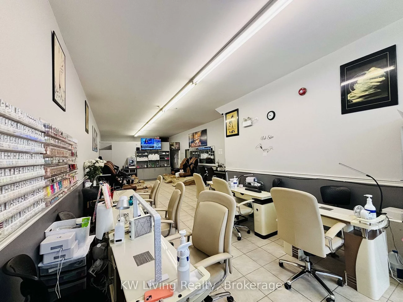 694, St Clair, Wychwood, Toronto
