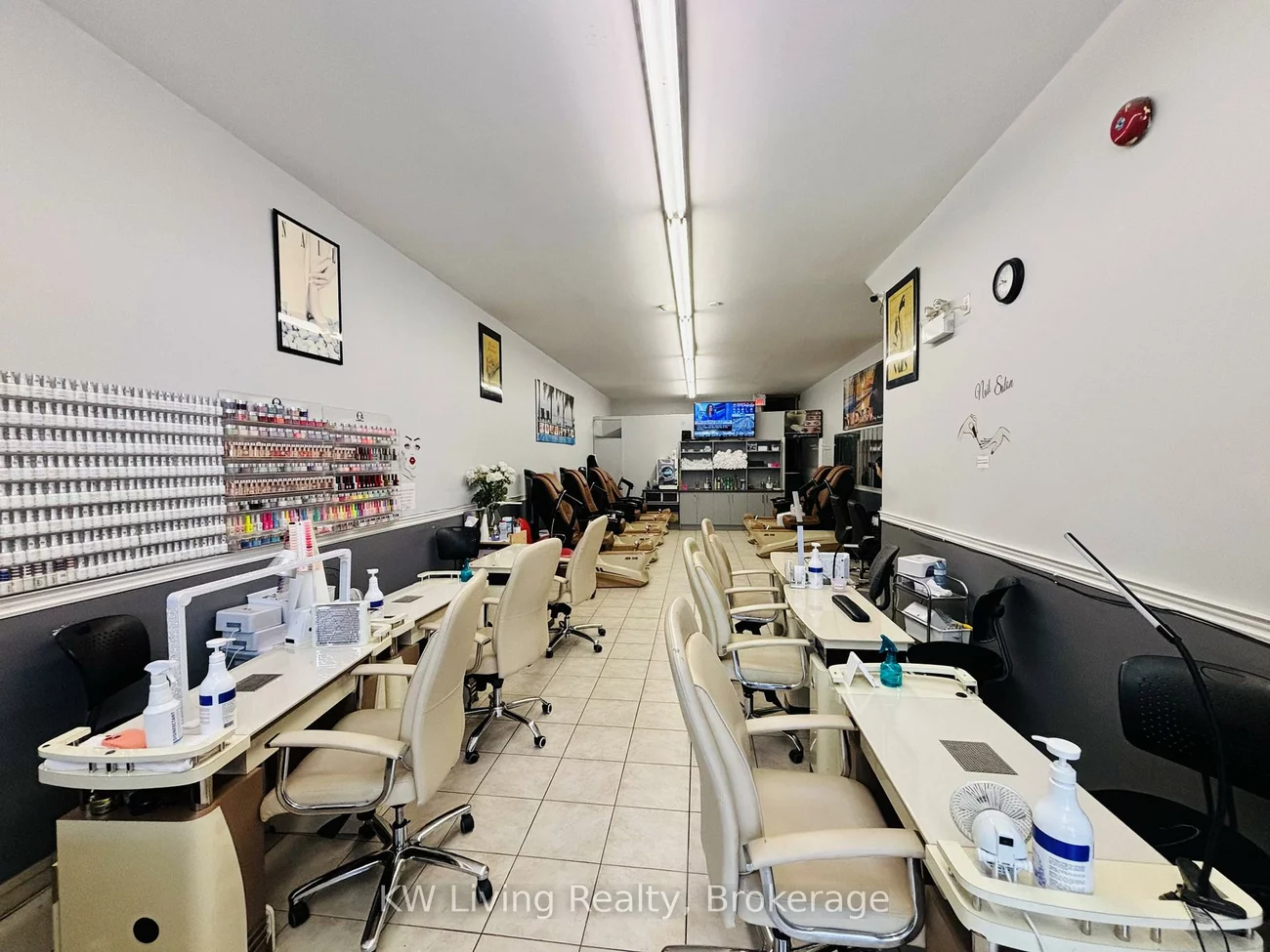694, St Clair, Wychwood, Toronto