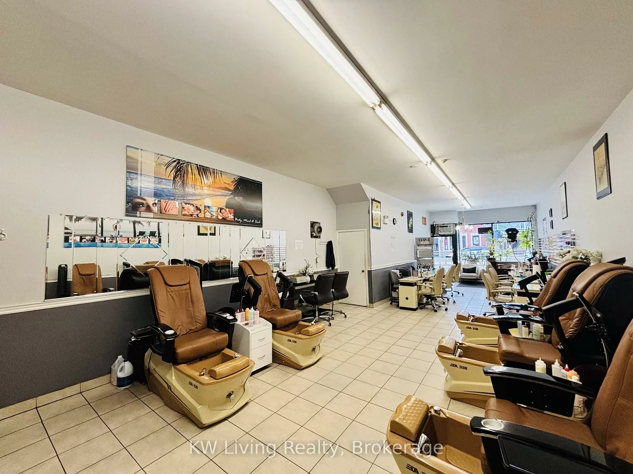 694, St Clair, Wychwood, Toronto