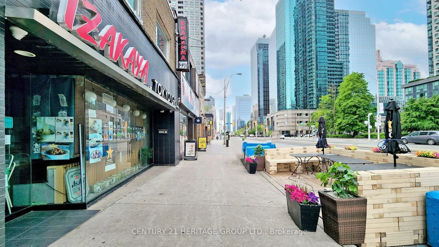 5169&5171, Yonge, Willowdale East, Toronto