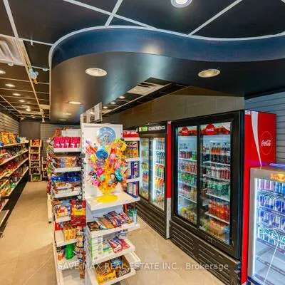 Commercial for sale, 385, Queen, Waterfront Communities C1, Toronto