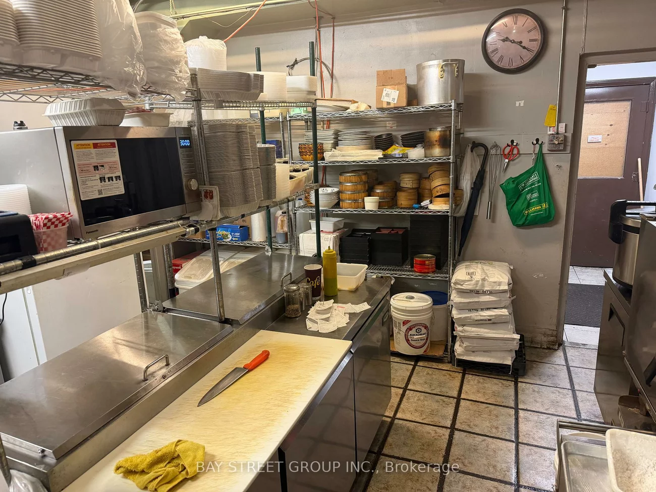 48, St Clair, Rosedale-Moore Park, Toronto