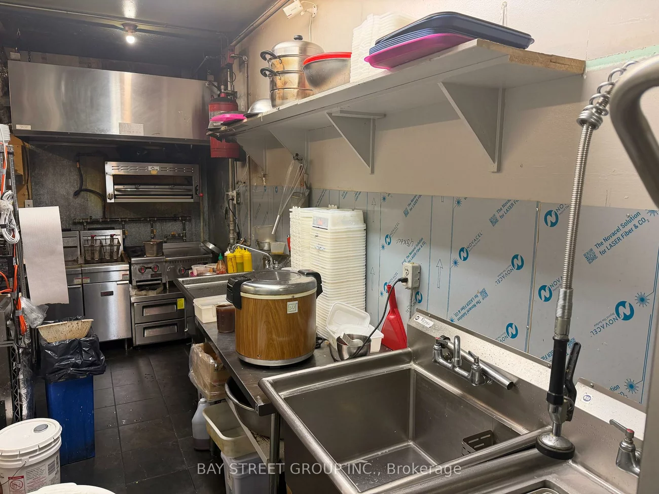 48, St Clair, Rosedale-Moore Park, Toronto