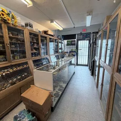 Commercial for sale, 5429, Yonge ST, Willowdale East, Toronto