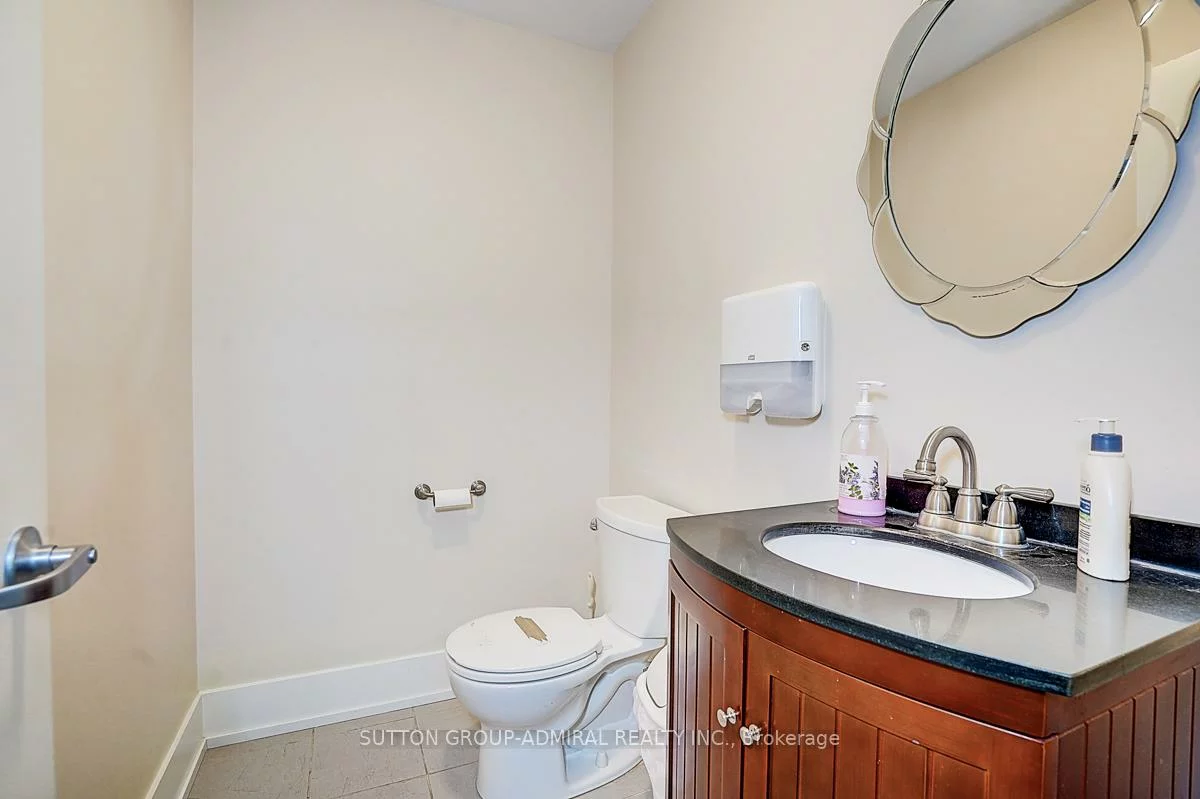 1184, Eglinton, Forest Hill North, Toronto