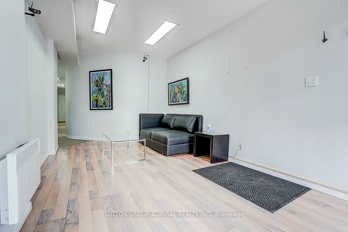 1184, Eglinton, Forest Hill North, Toronto