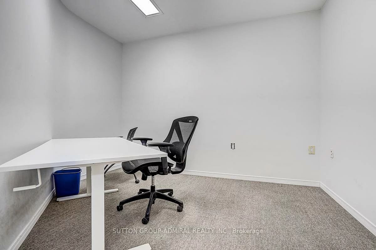 1184, Eglinton, Forest Hill North, Toronto