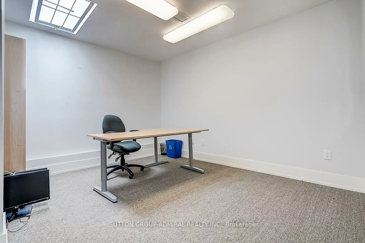 1184, Eglinton, Forest Hill North, Toronto