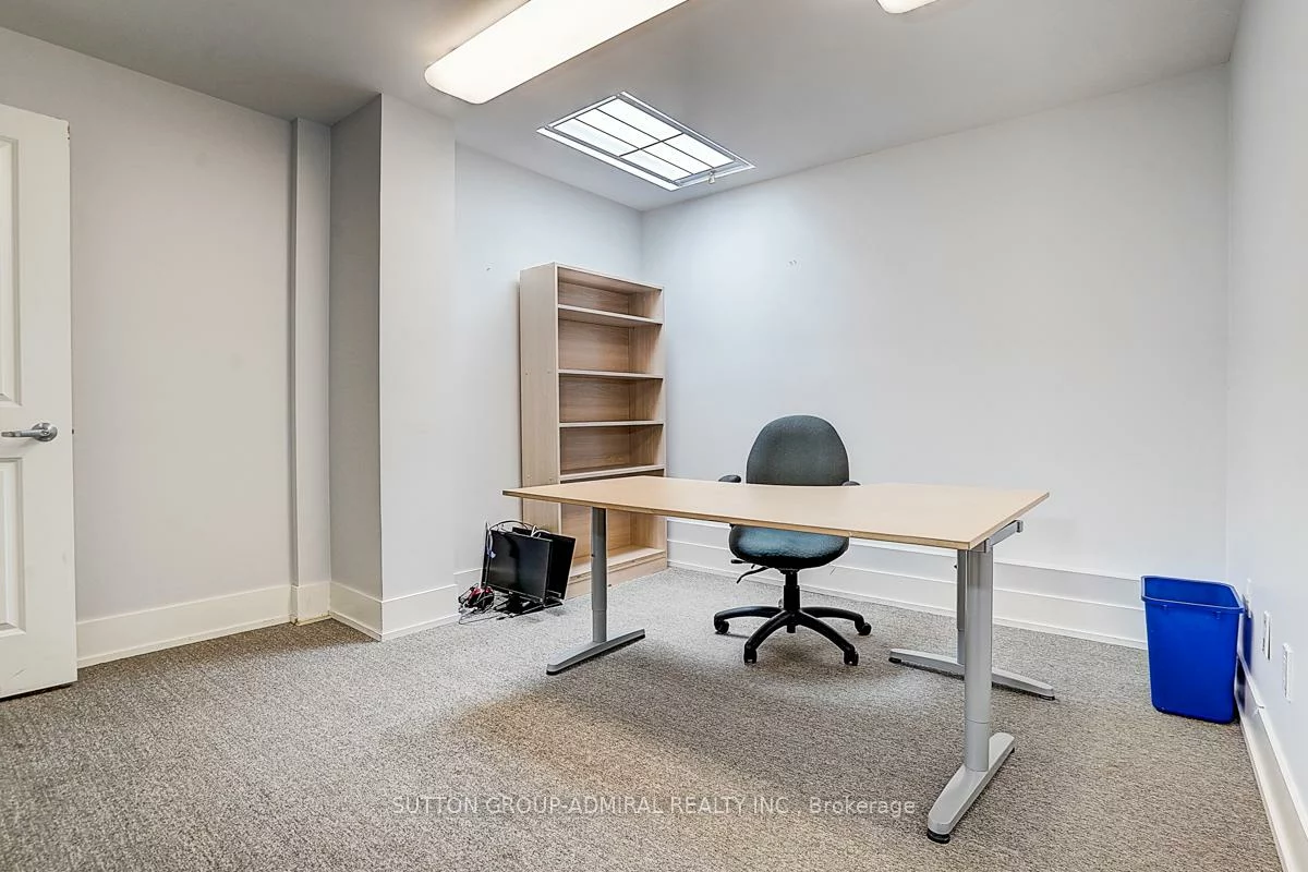 1184, Eglinton, Forest Hill North, Toronto