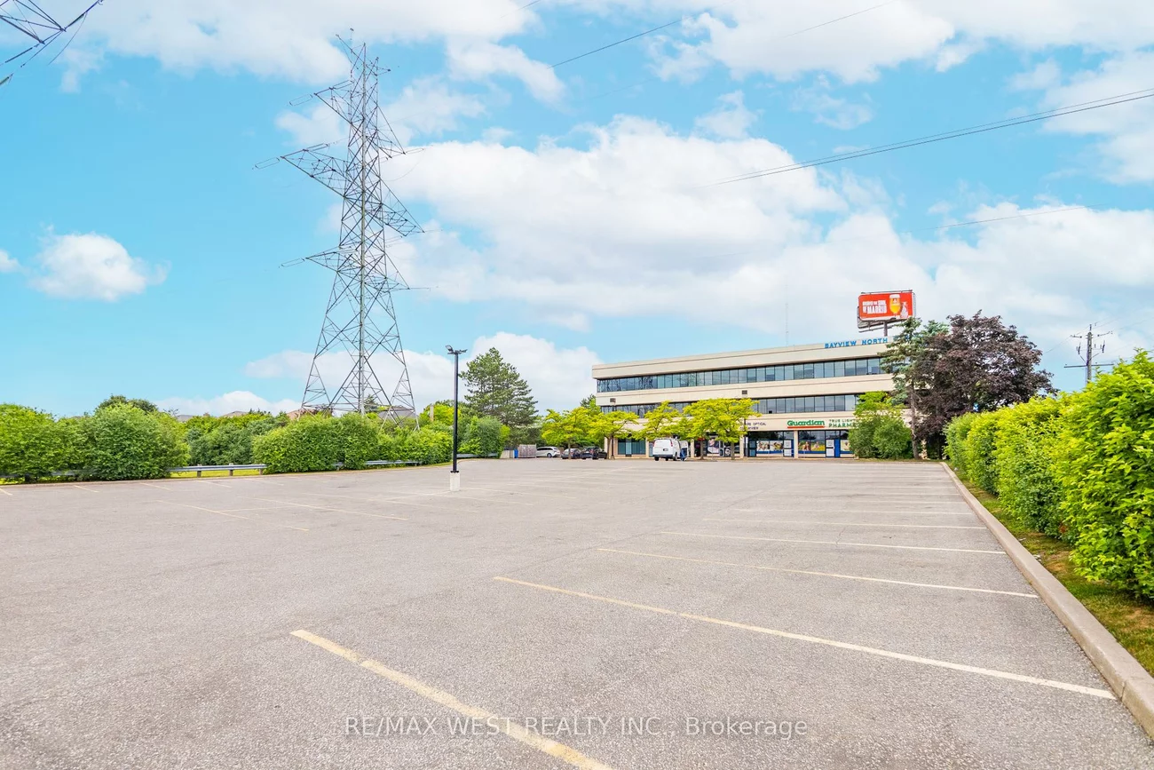 3292, Bayview, Newtonbrook East, Toronto