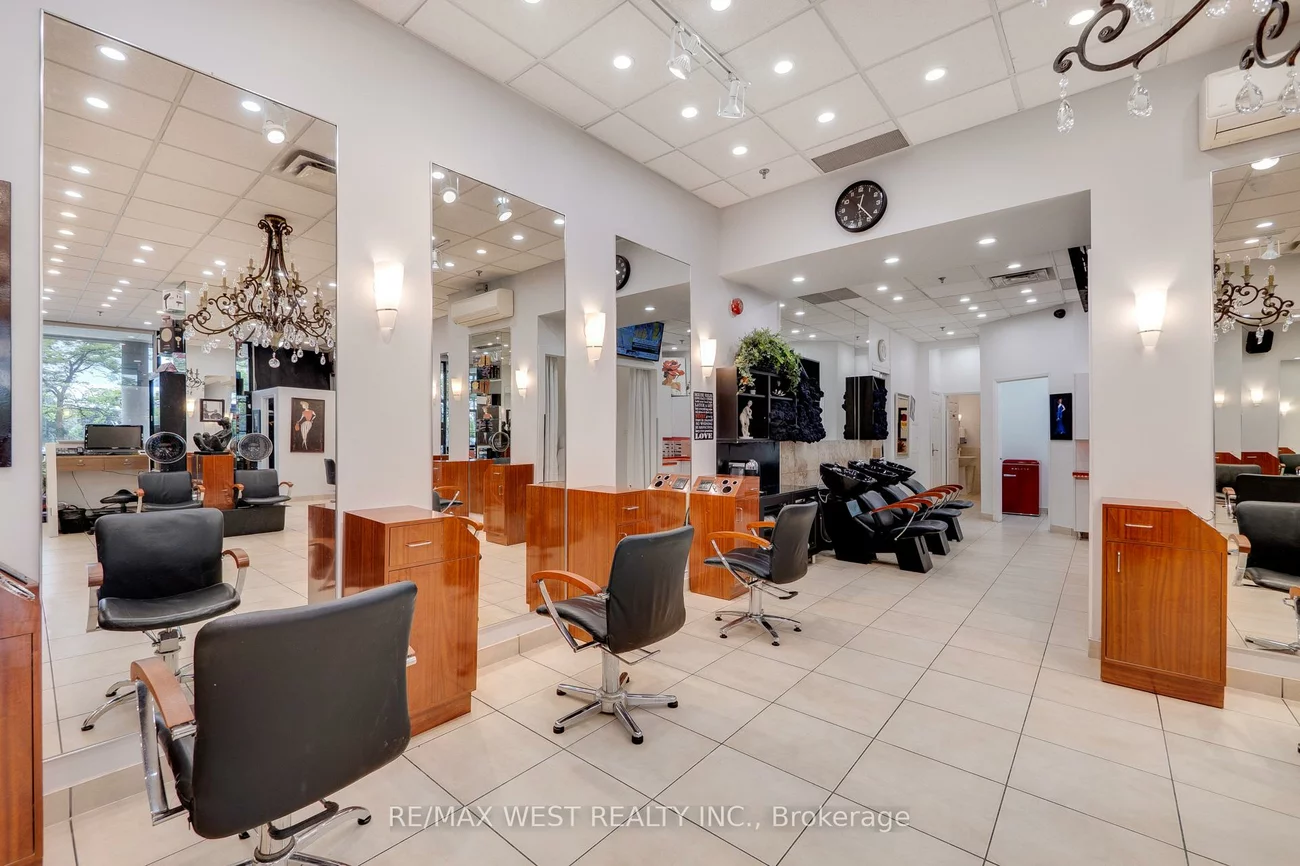 3292, Bayview, Newtonbrook East, Toronto