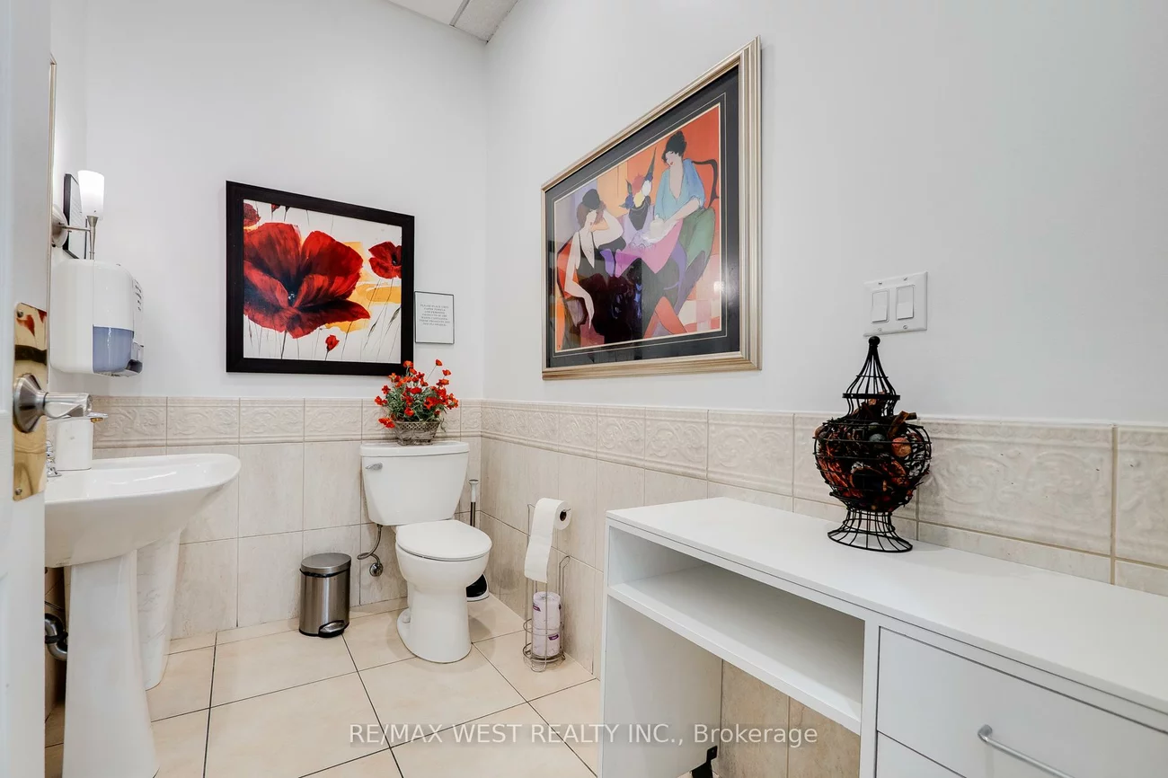 3292, Bayview, Newtonbrook East, Toronto