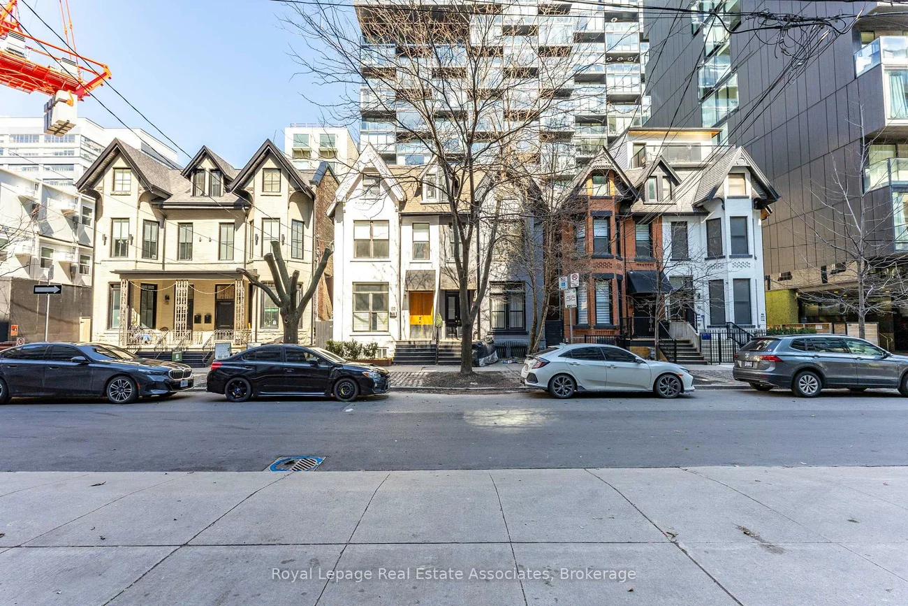 54 / 56, Stewart, Waterfront Communities C1, Toronto