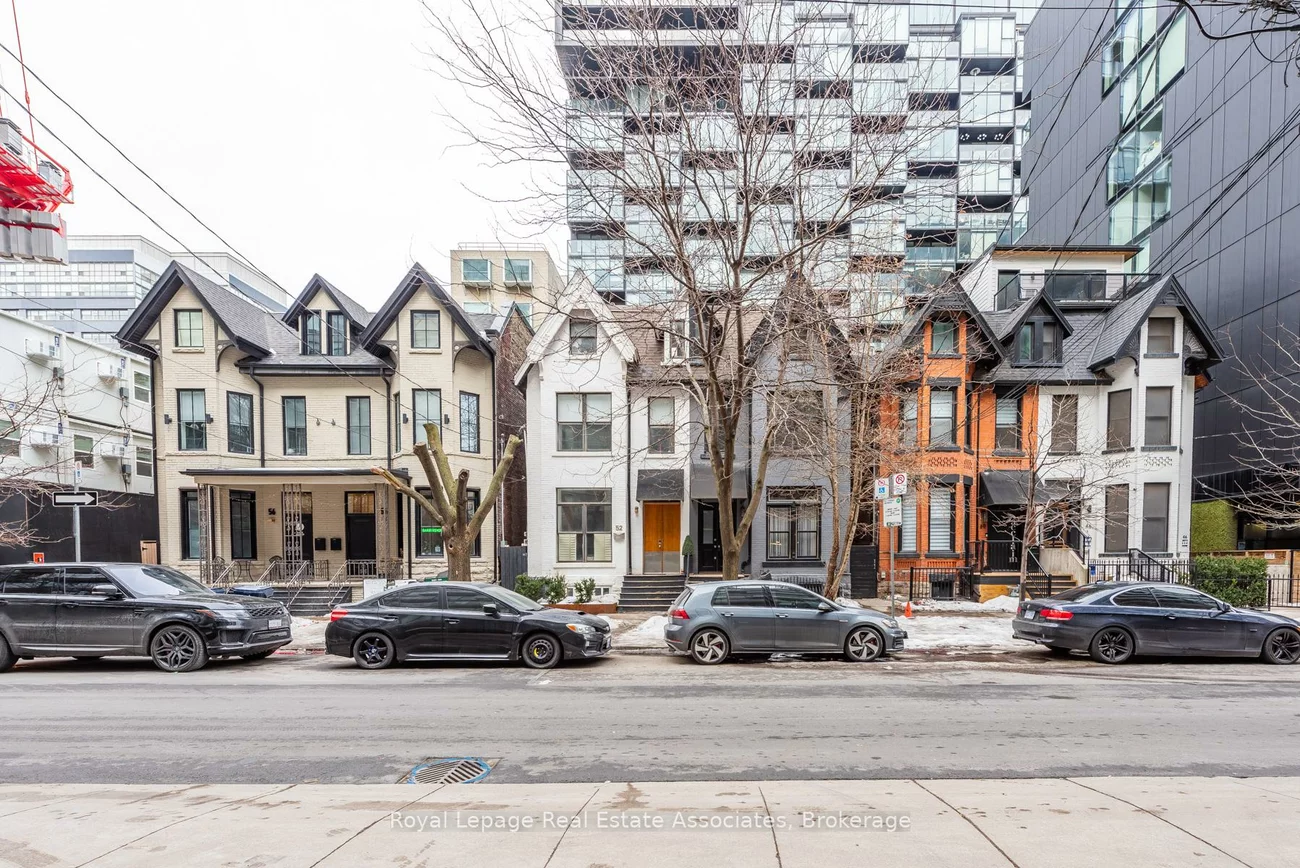 54 / 56, Stewart, Waterfront Communities C1, Toronto