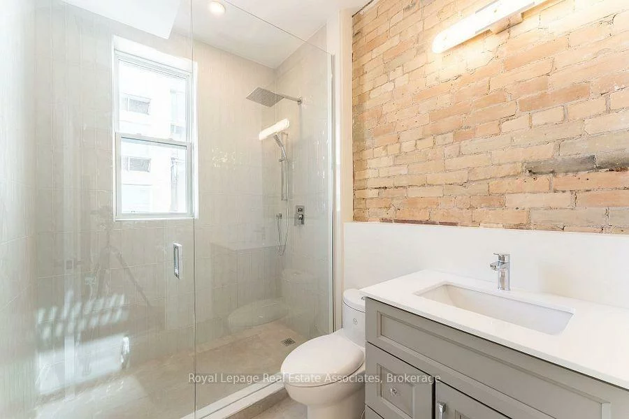 54 / 56, Stewart, Waterfront Communities C1, Toronto