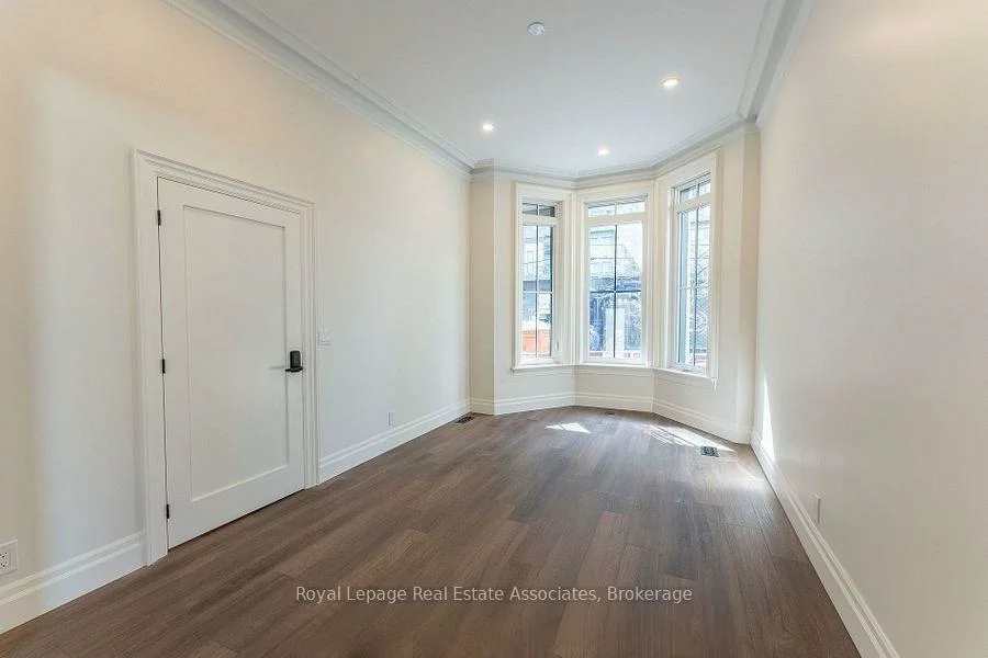 54 / 56, Stewart, Waterfront Communities C1, Toronto