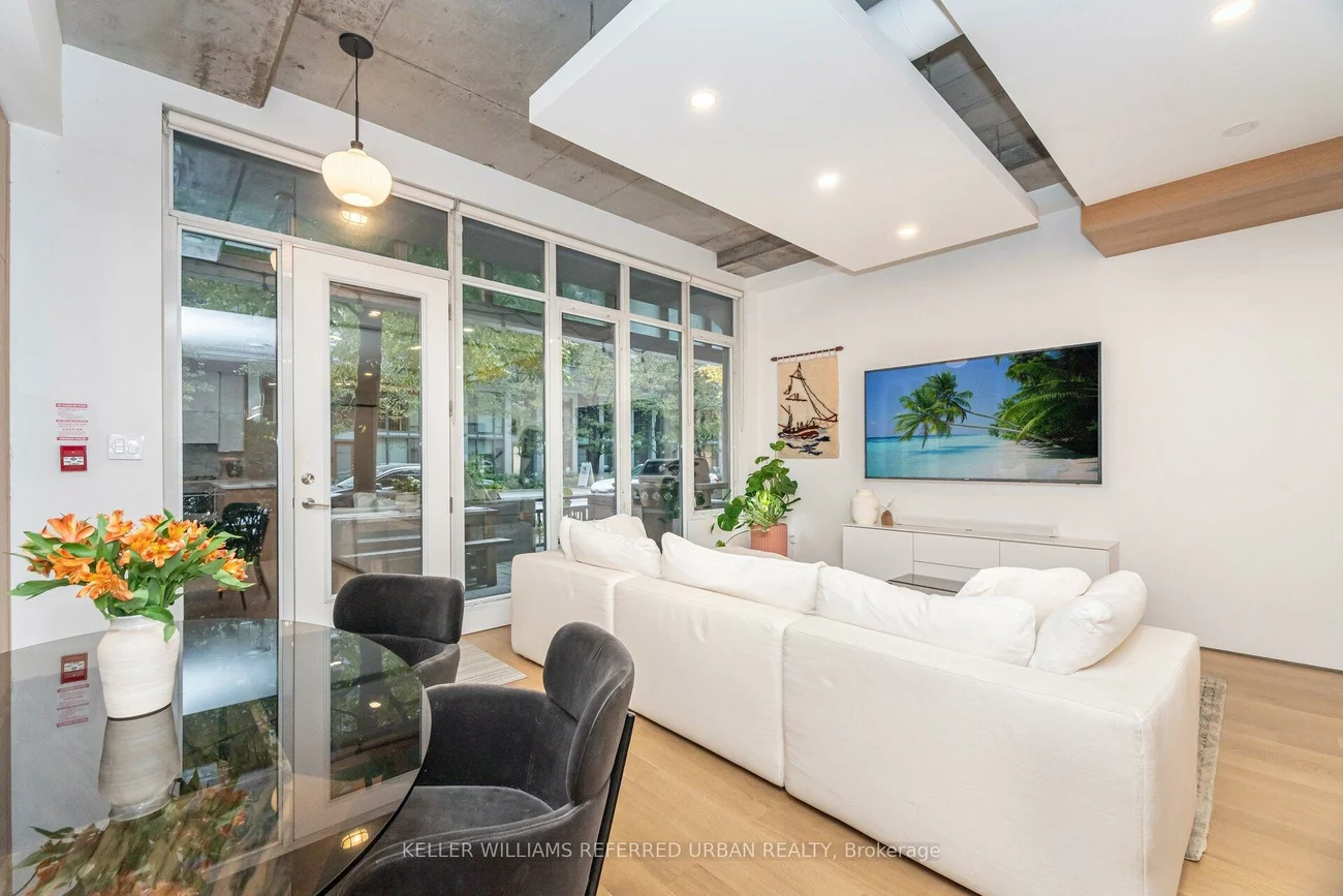 20, Stewart, Waterfront Communities C1, Toronto