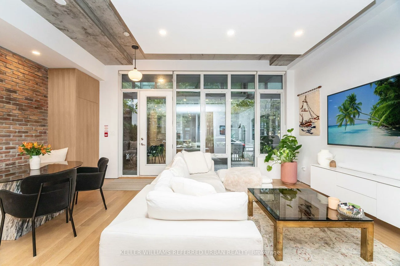 20, Stewart, Waterfront Communities C1, Toronto